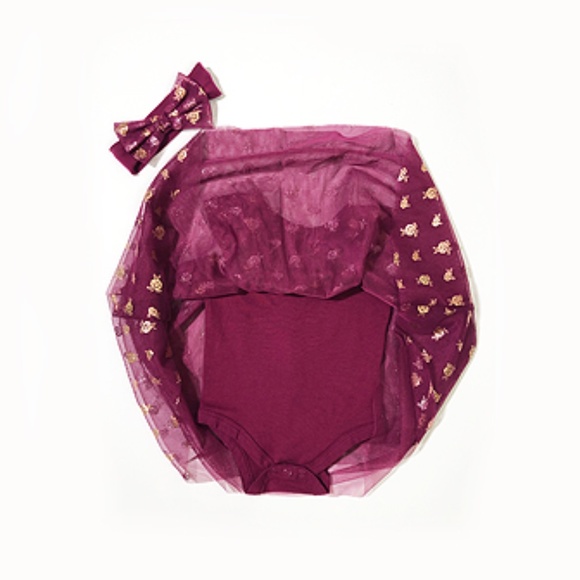 Baby Starters Burgundy & Rose Gold Foil Star Angel-Sleeve Dress & Headband - Picture 5 of 5